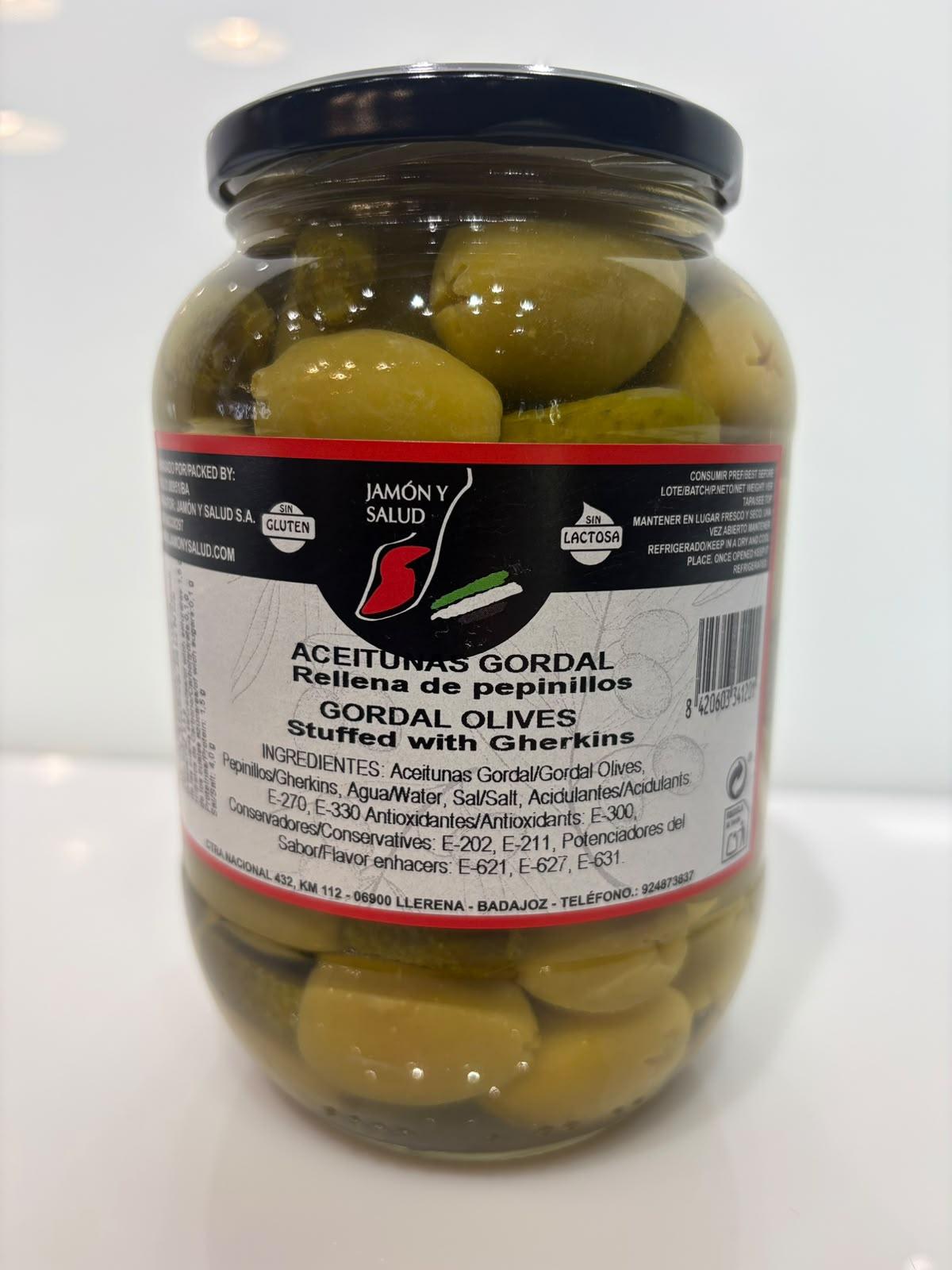 Aceitunas gordal rellena de pepinillos