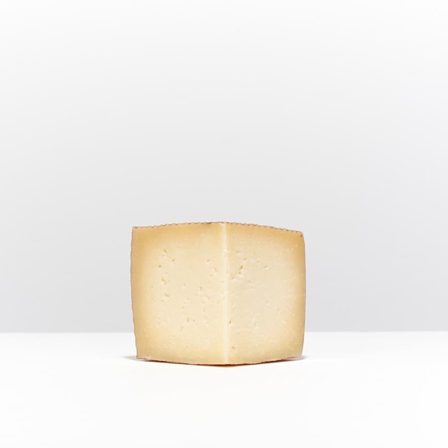 Queso de oveja leche cruda artesano