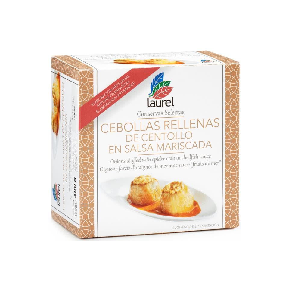 Cebollas rellenas de Centollo en salsa Mariscada
